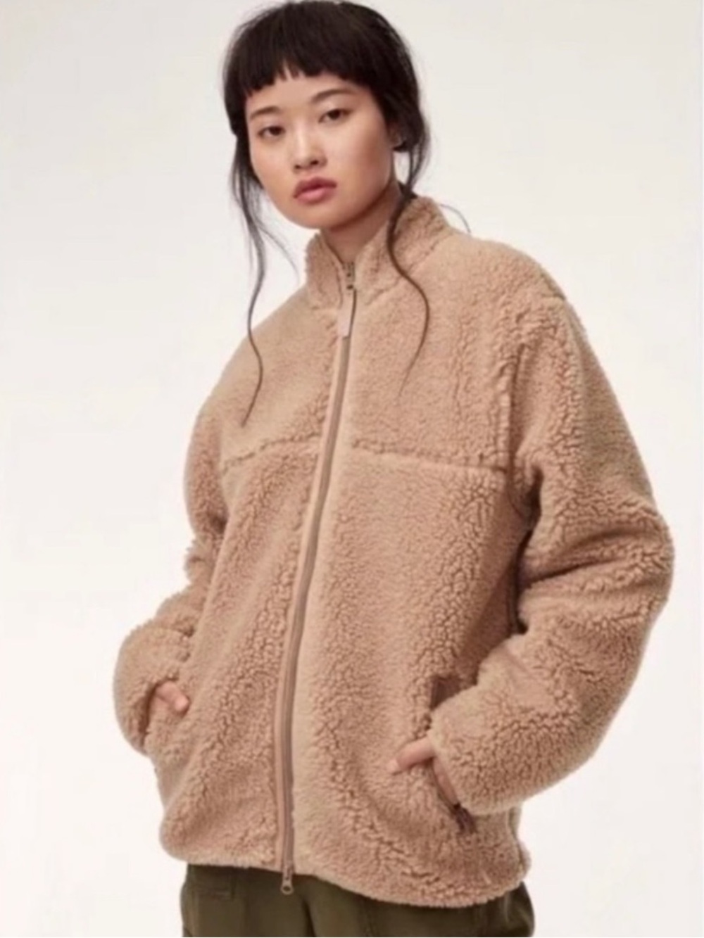 Aritzia TNA Teddy Fleece Zip-Up Jacket Bradshaw Sanders